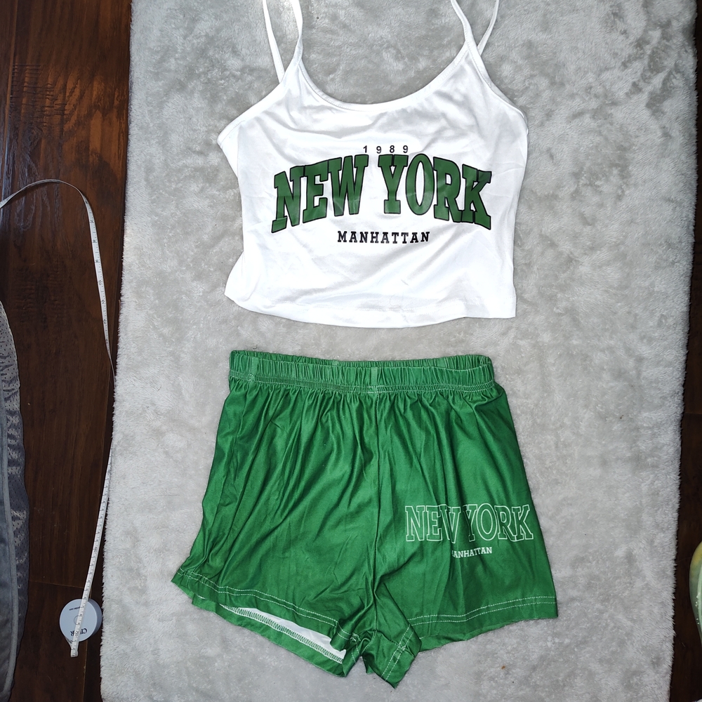 Silky New York Manhattan Green & White Lounge Set